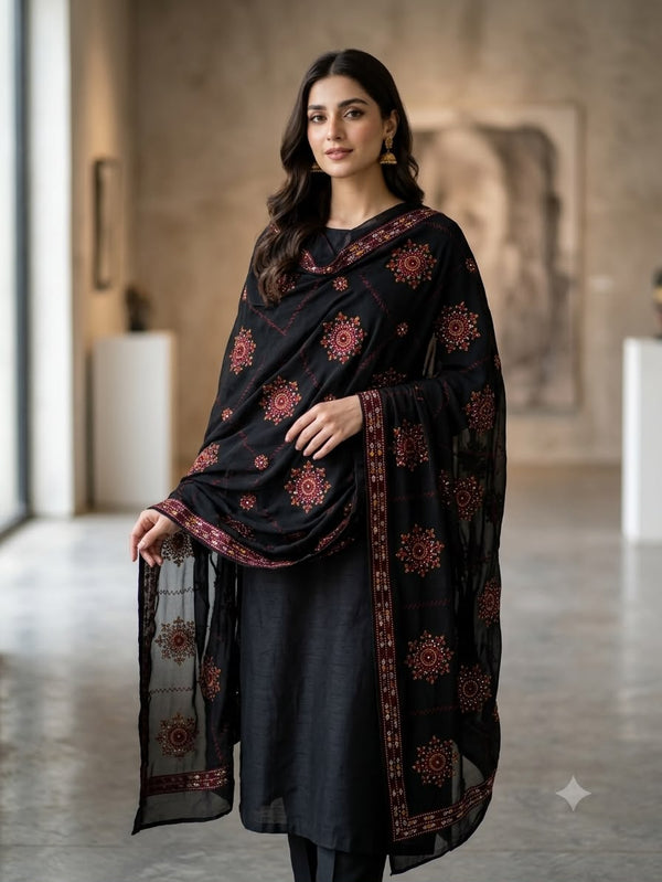 Hand Embroidered Chadar