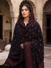 Swiss Lawn Hand Embroided Chadar