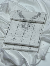 Unstitch Hand Embroided Lawn 3 PC