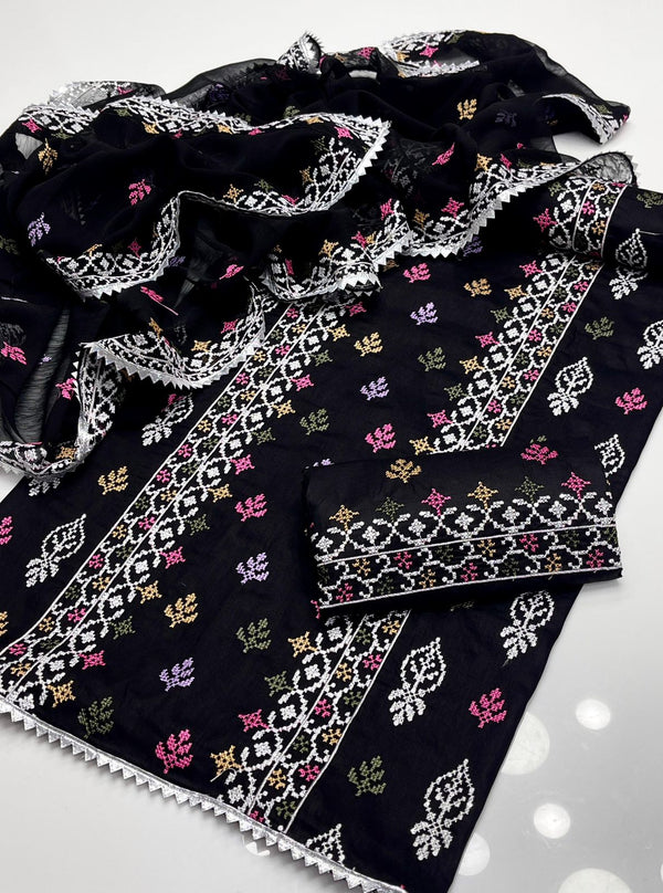 Unstitch Lawn 3 PC