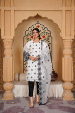 Unstitch Khaddi Net 3 PC